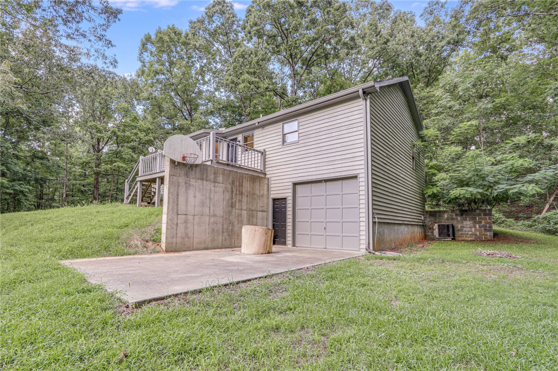 1030 Wildcat Ridge Road