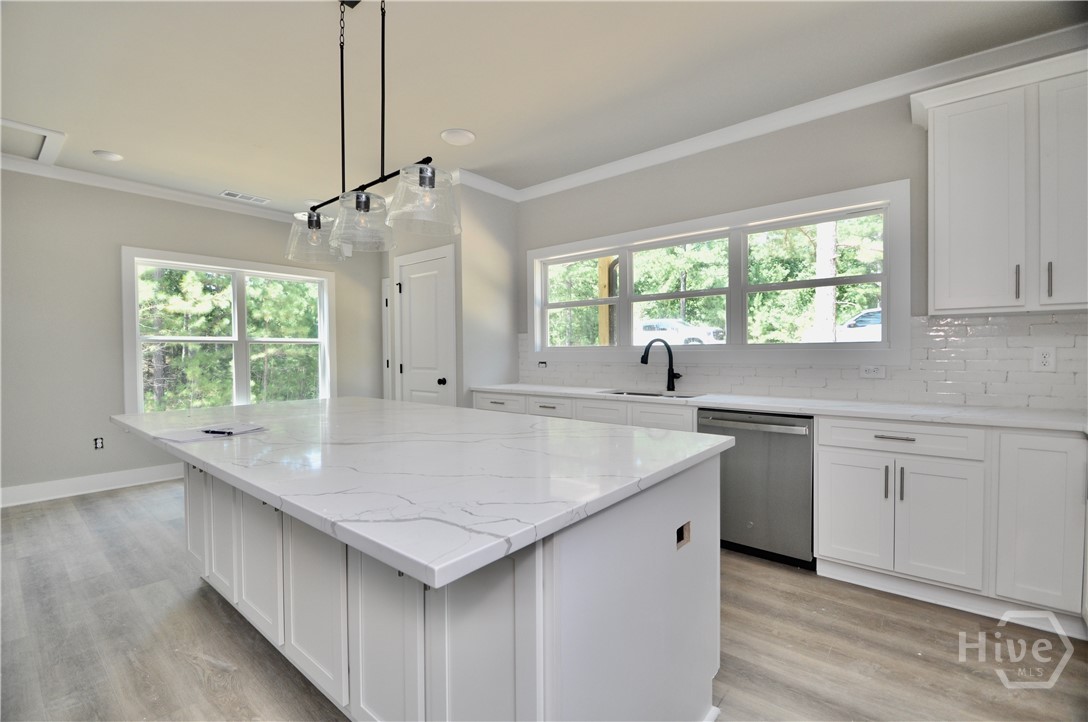1198 Sunset Cove