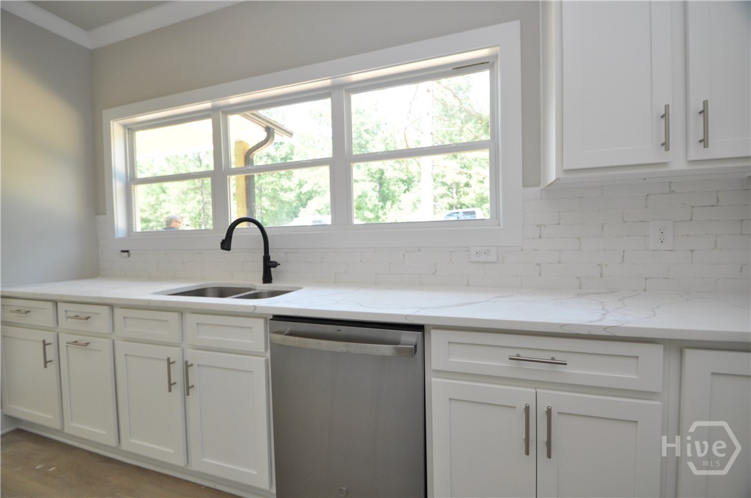 1198 Sunset Cove