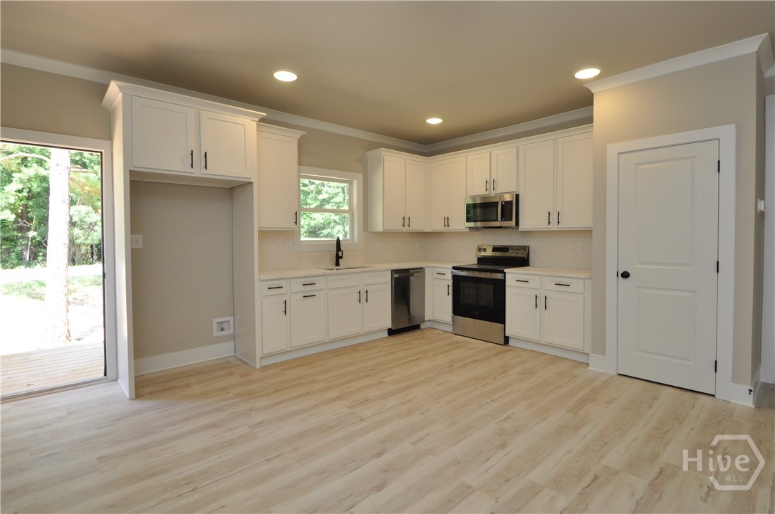 1192 Sunset Cove