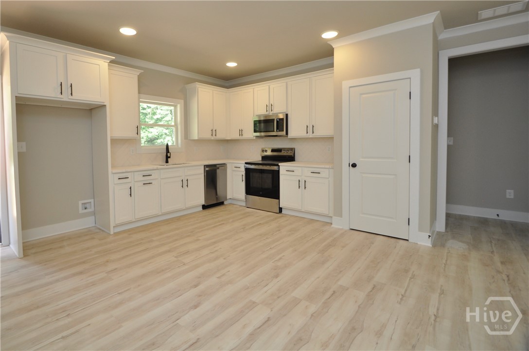 1192 Sunset Cove