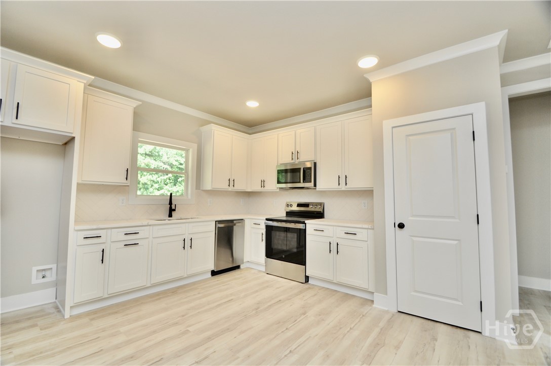 1192 Sunset Cove