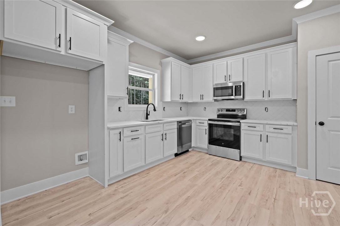 1165 Watersedge Cove
