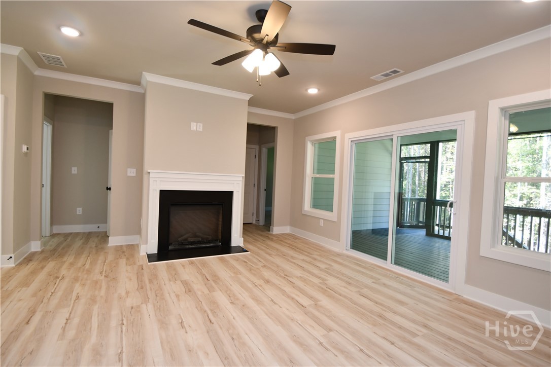 1165 Watersedge Cove