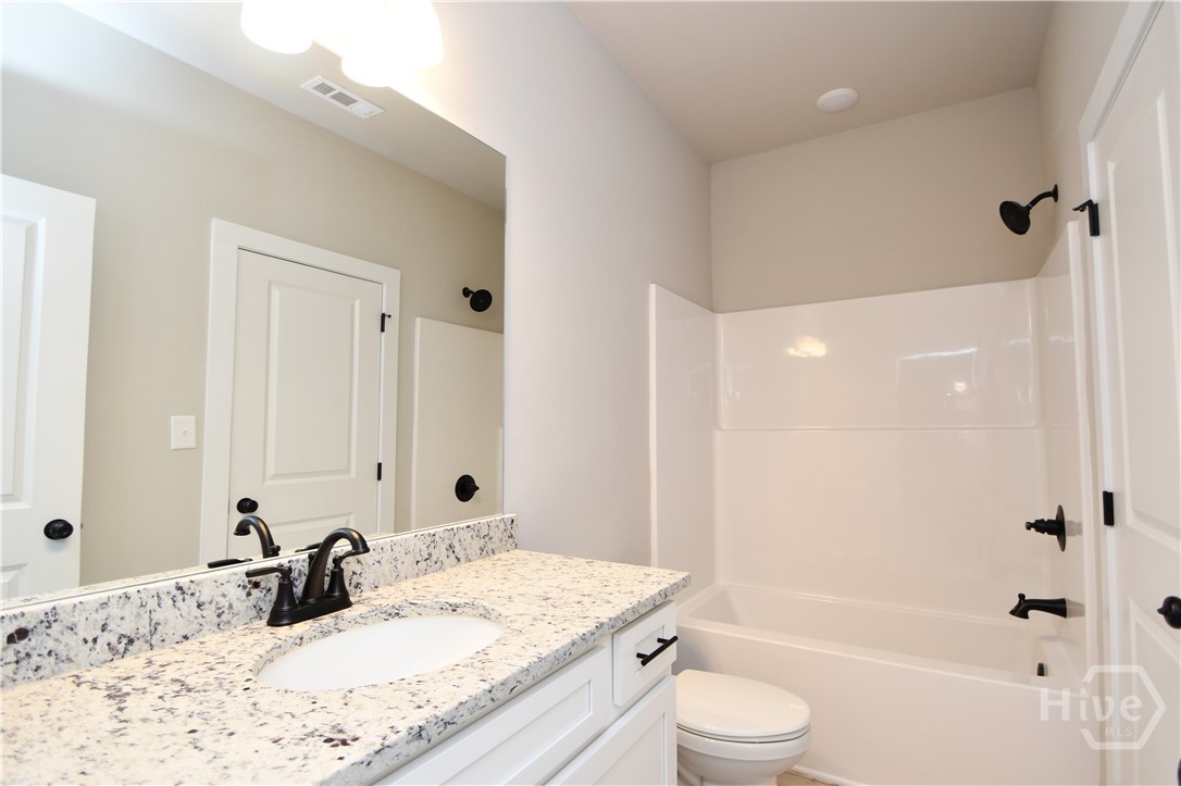 1165 Watersedge Cove