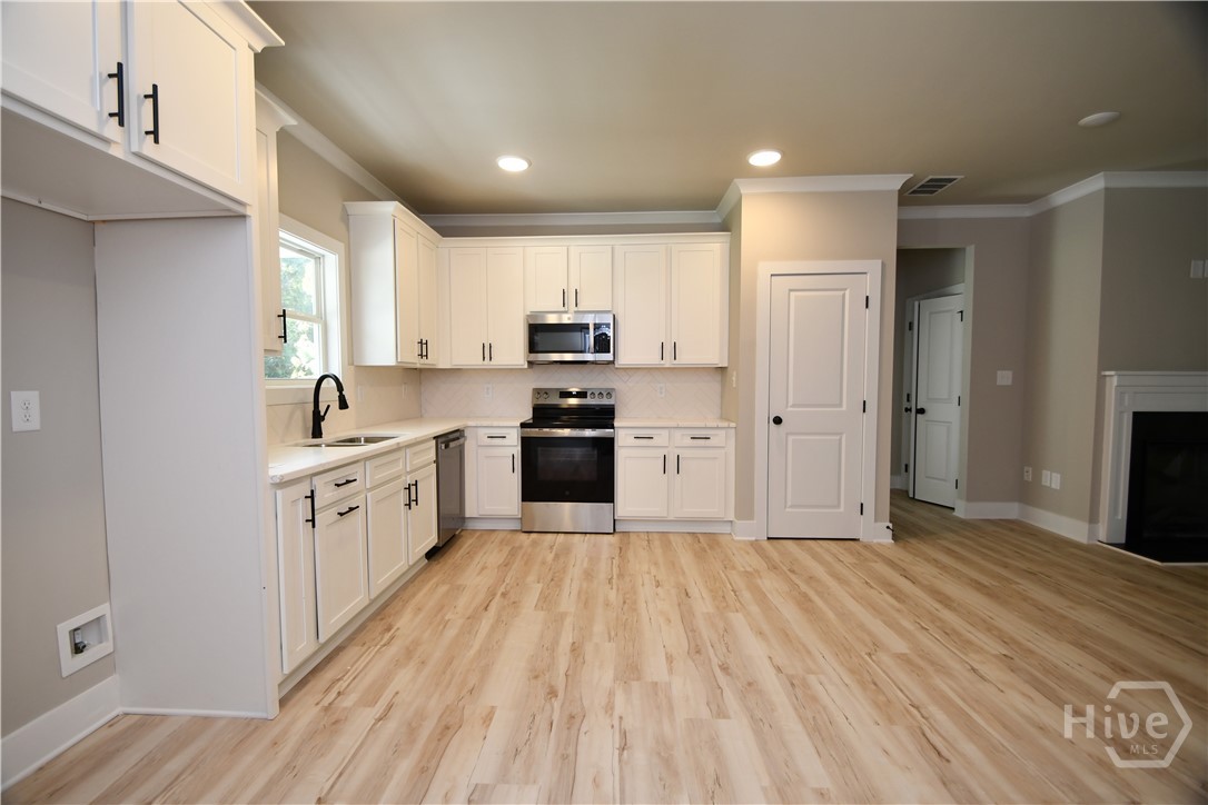 1165 Watersedge Cove