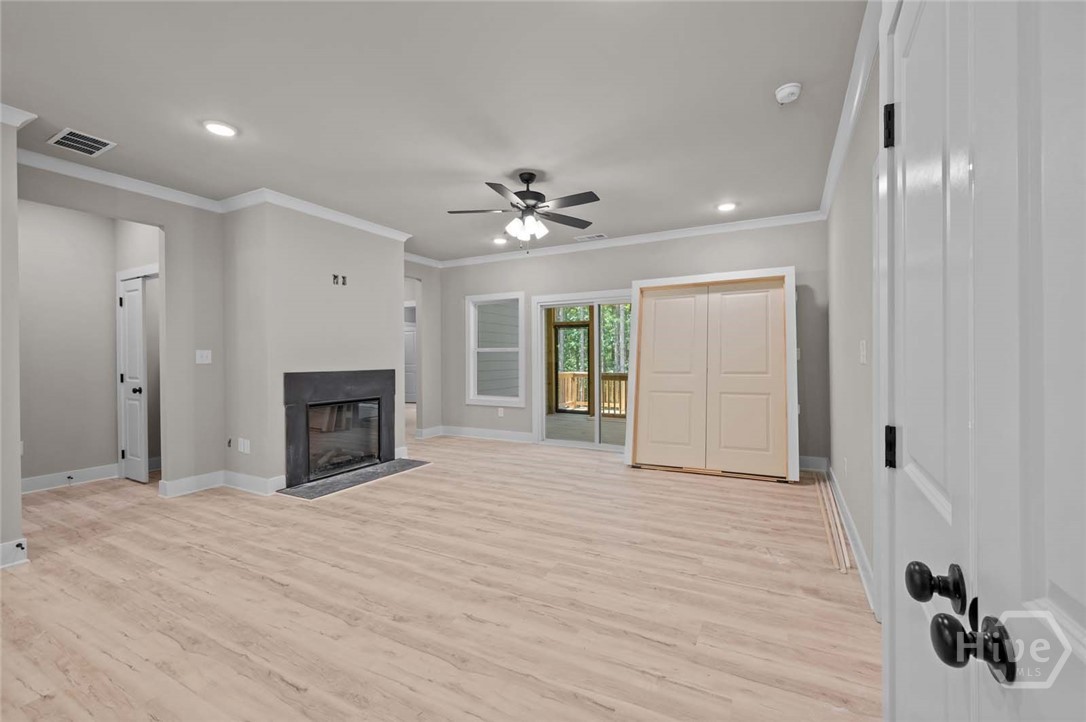 1165 Watersedge Cove