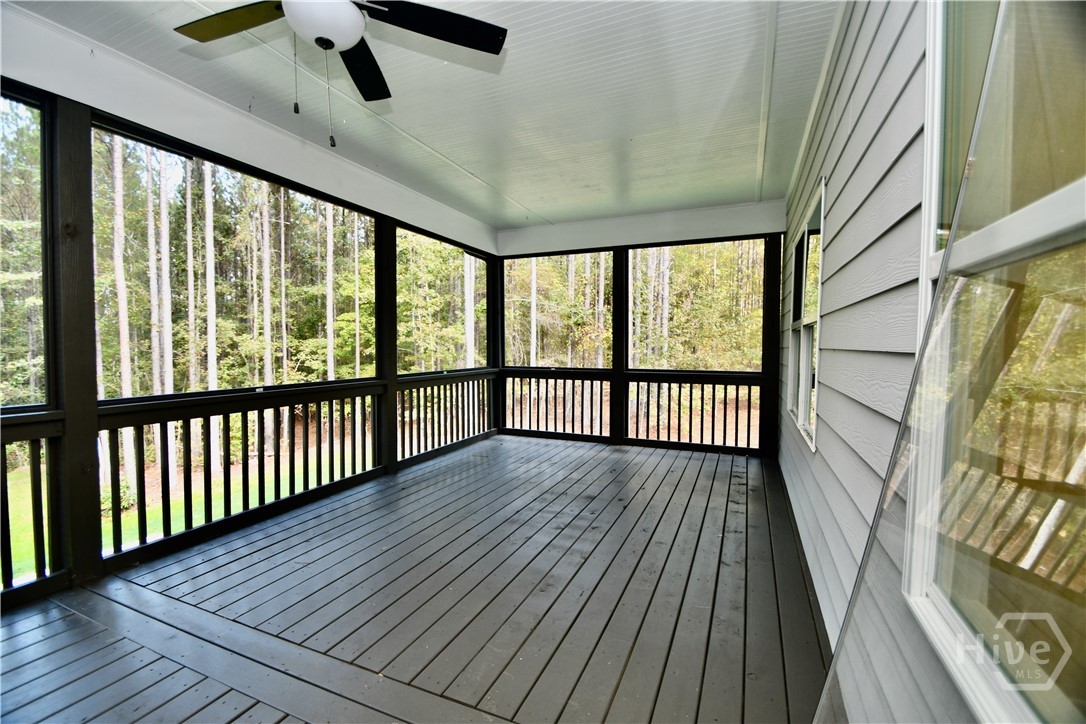 1165 Watersedge Cove