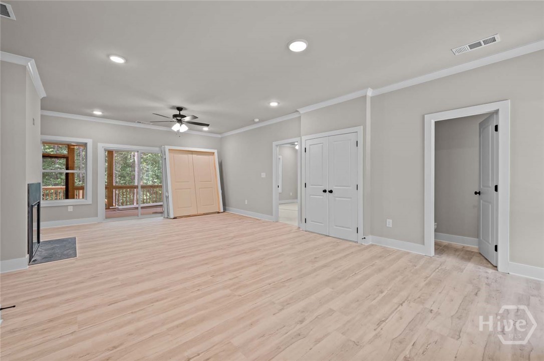 1165 Watersedge Cove