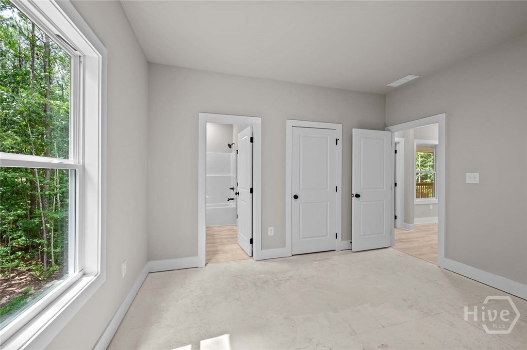 1165 Watersedge Cove