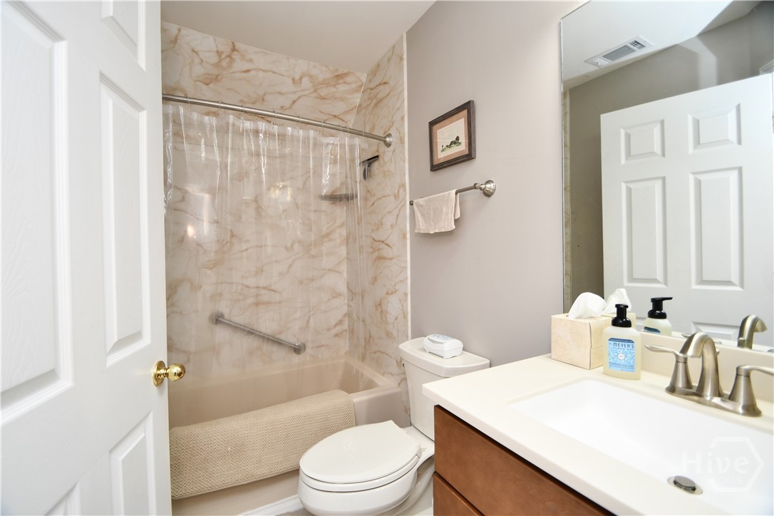 102 Meadow Creek Drive