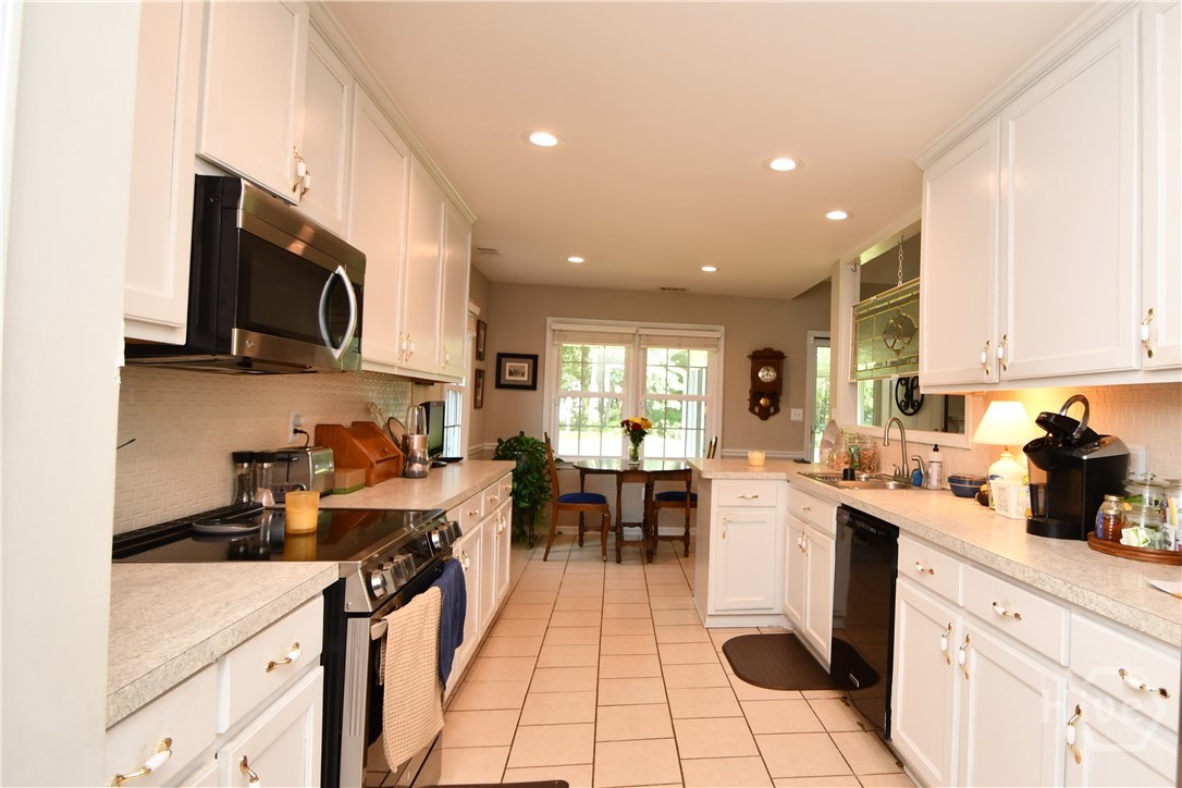 102 Meadow Creek Drive