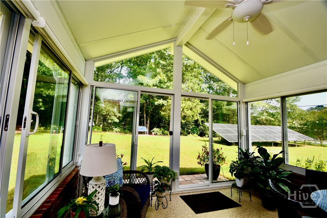 102 Meadow Creek Drive