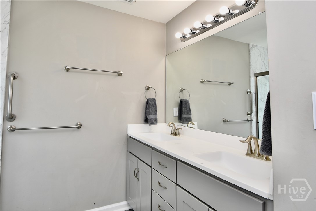 102 Meadow Creek Drive