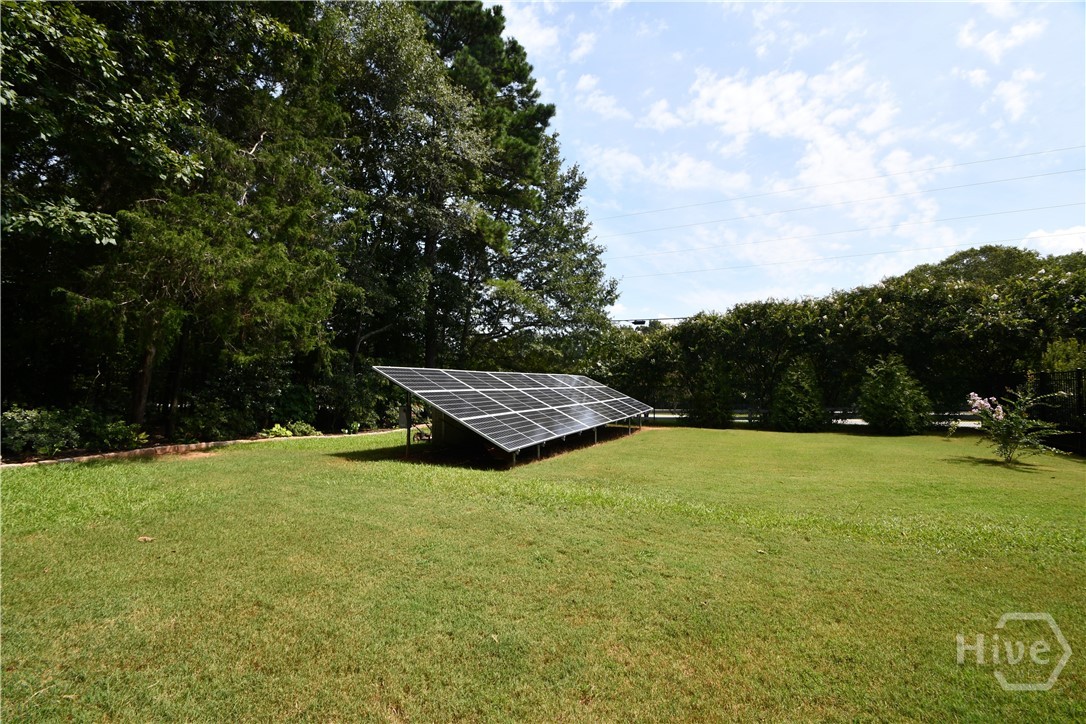 102 Meadow Creek Drive