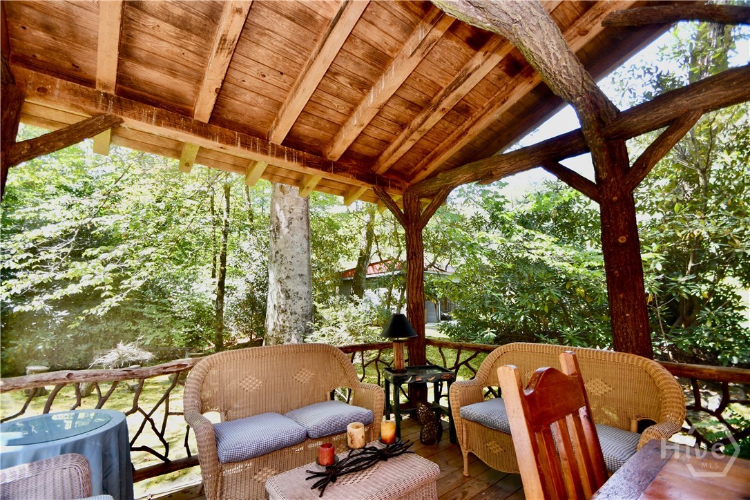 605 W Wildcat Road