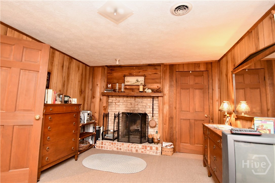 605 W Wildcat Road