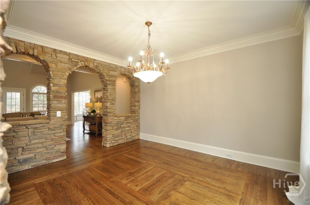 1070 Lexington Court