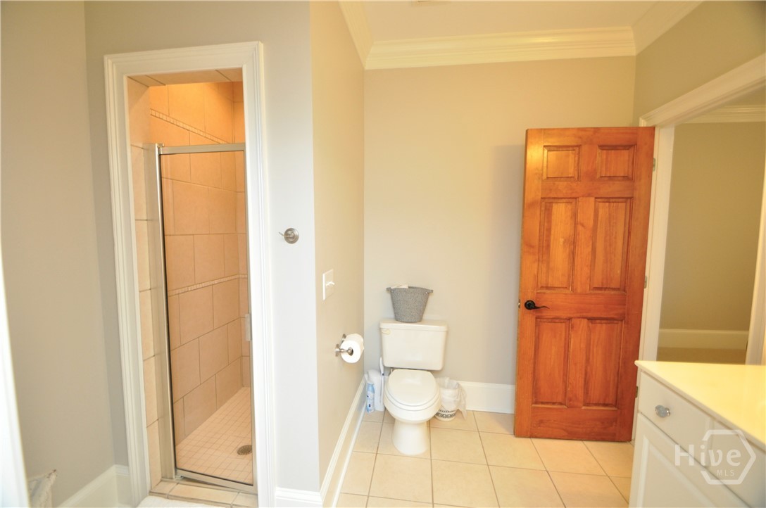 1070 Lexington Court