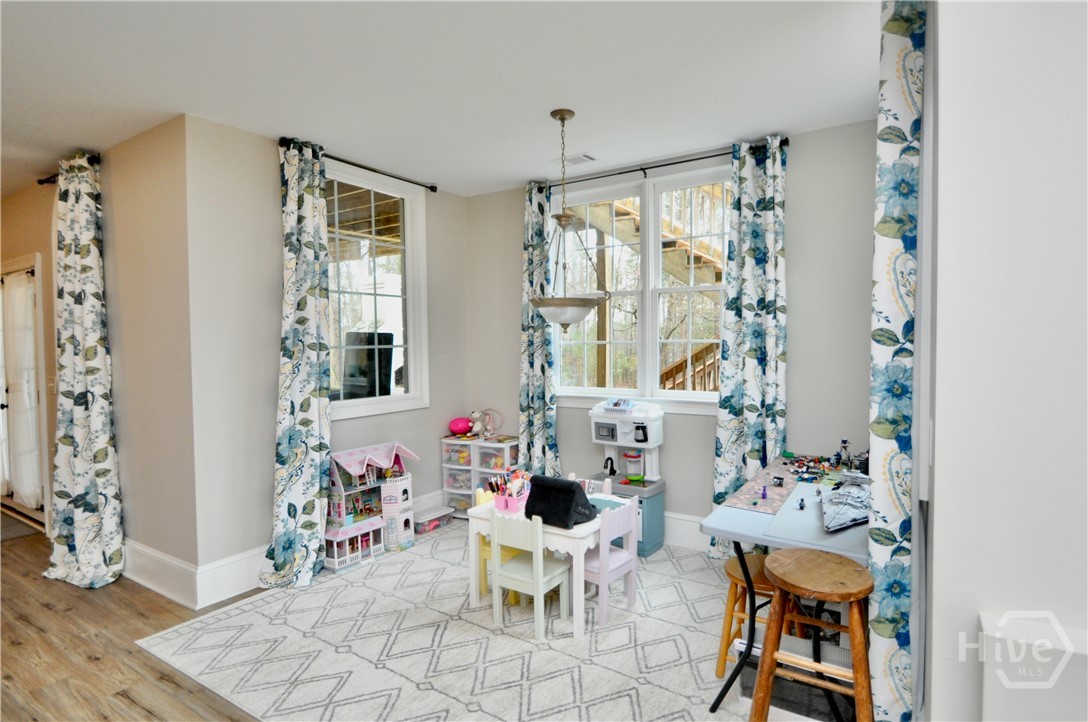 1070 Lexington Court