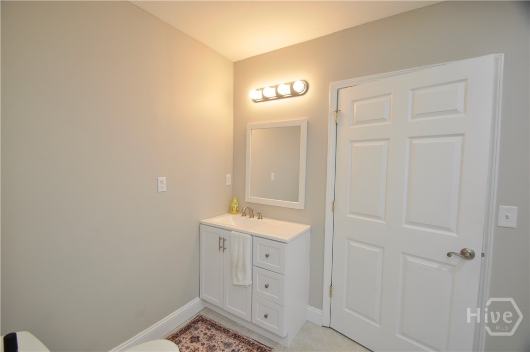 1070 Lexington Court