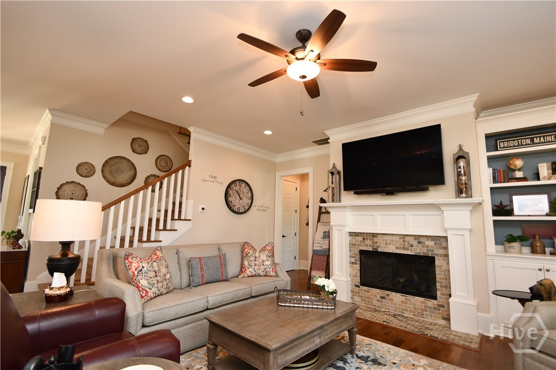 2624 Bent Pine Drive