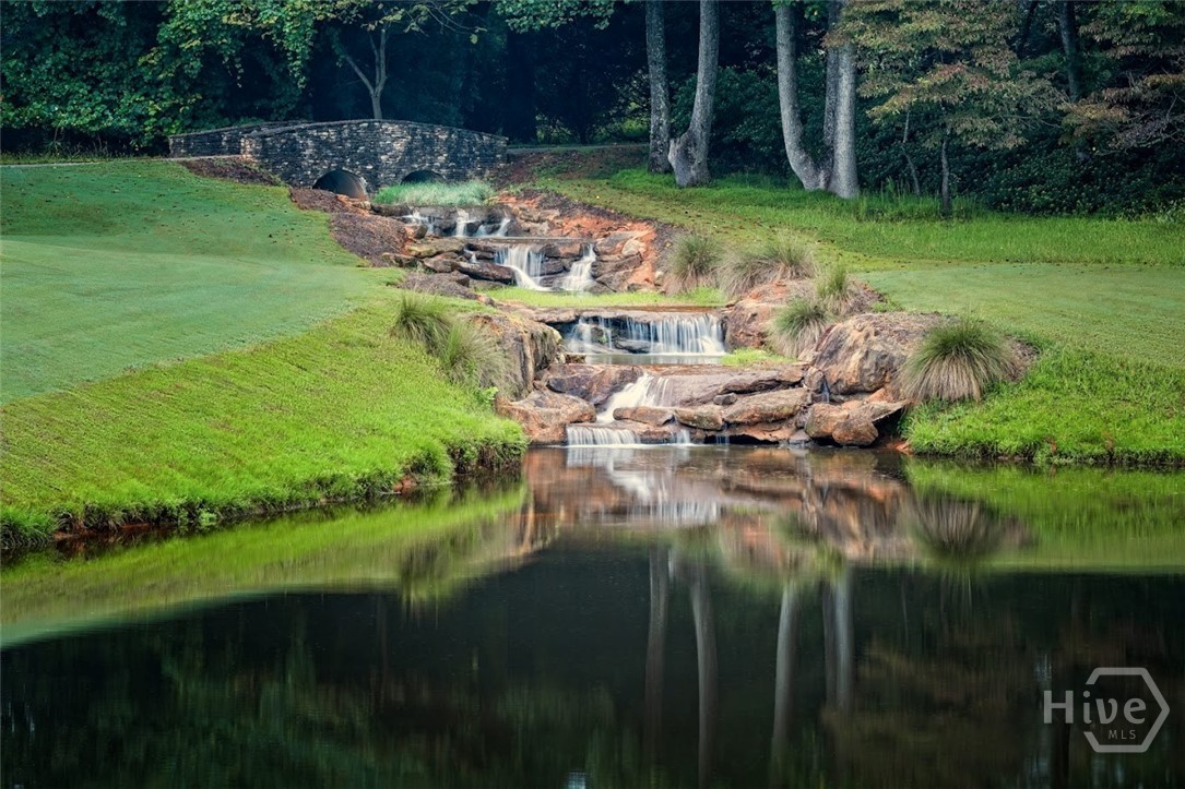 2624 Bent Pine Drive