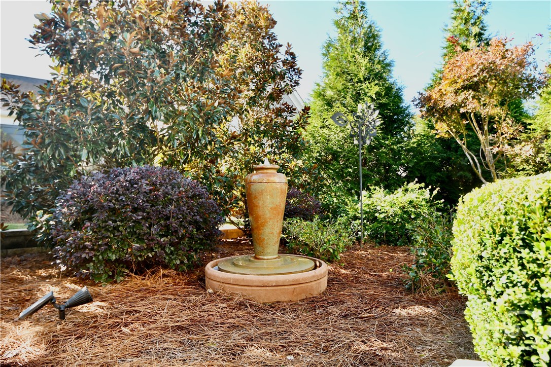 2624 Bent Pine Drive