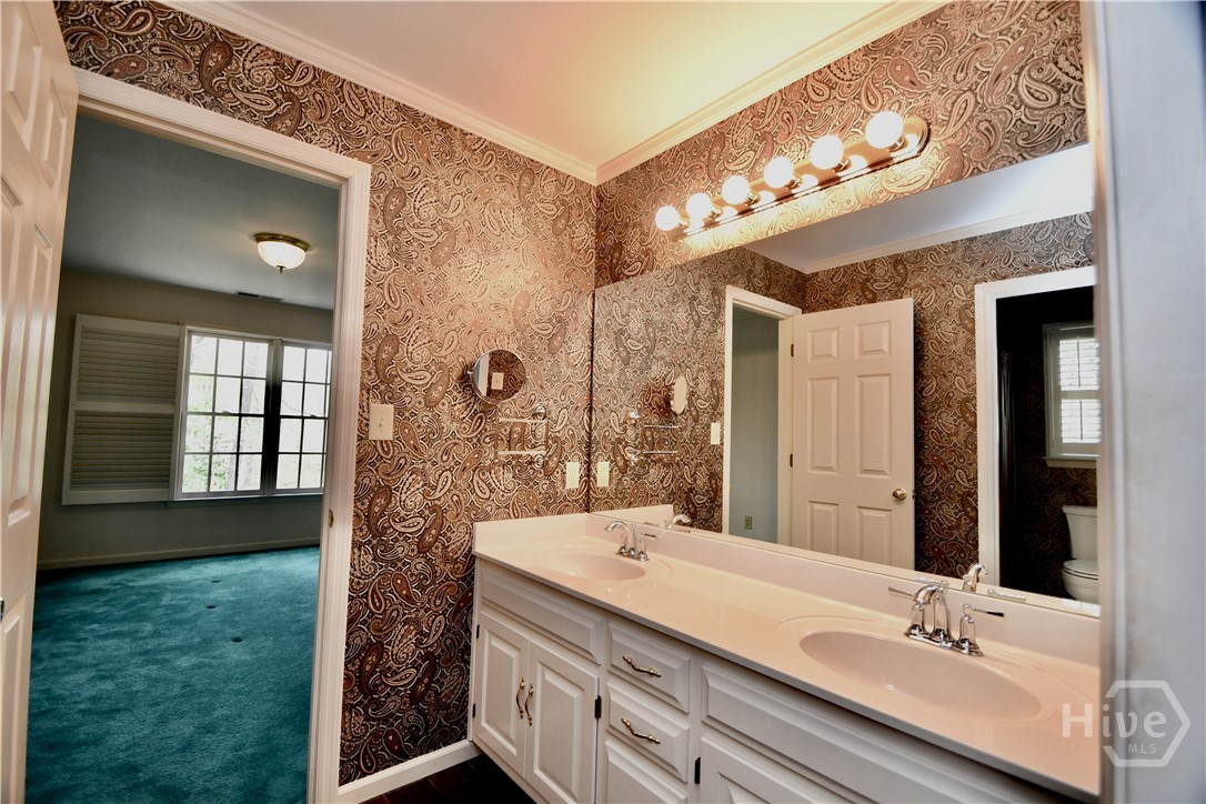 114 Telfair Place