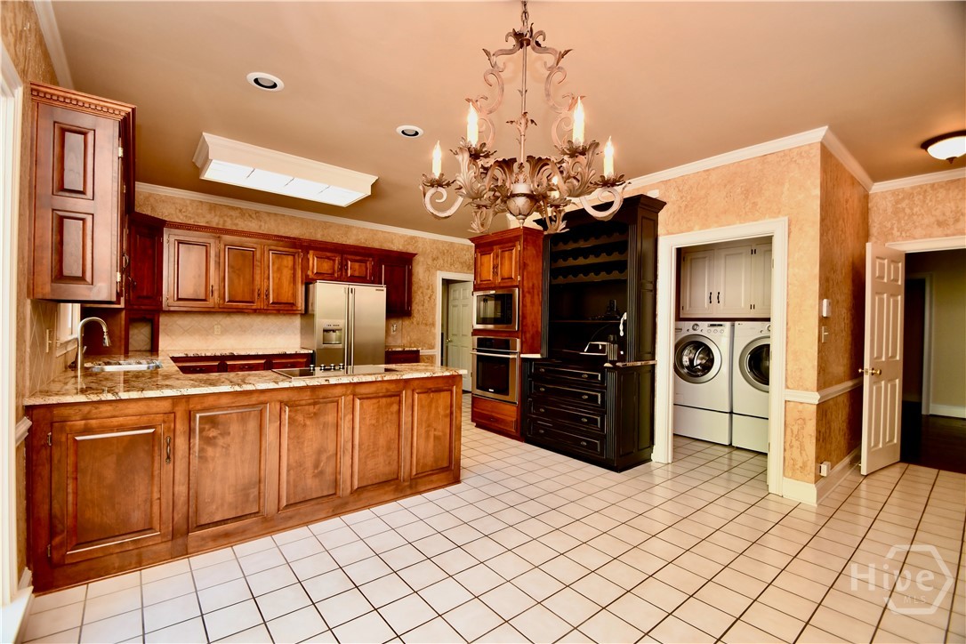 114 Telfair Place
