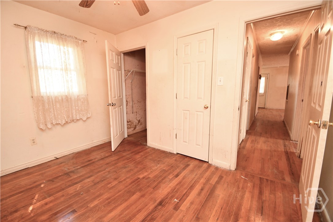 6367 Highway 72 E