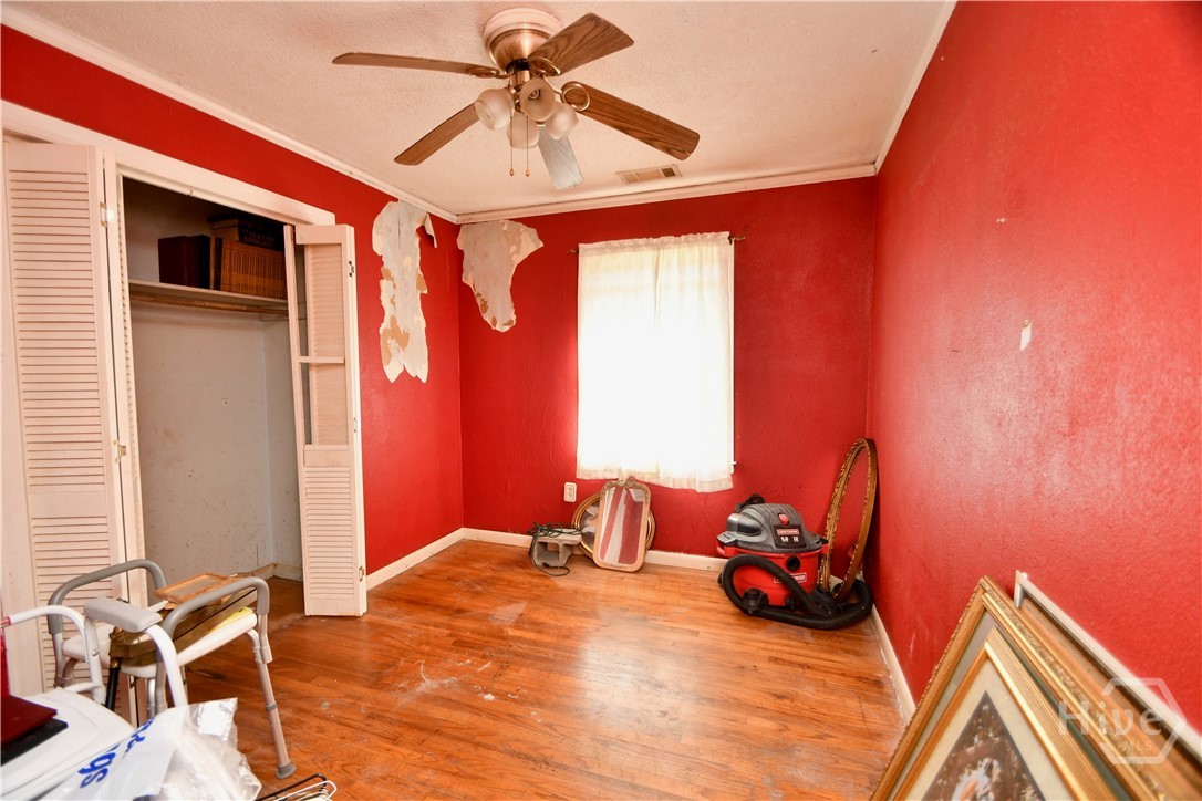 6367 Highway 72 E