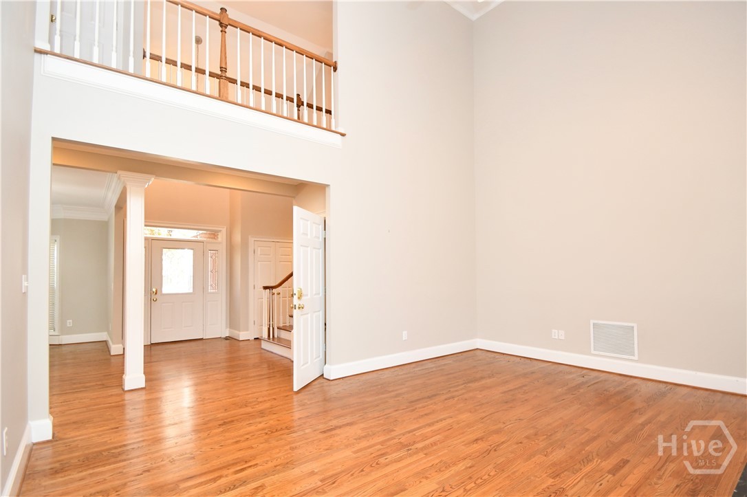 218 Thornhill Drive