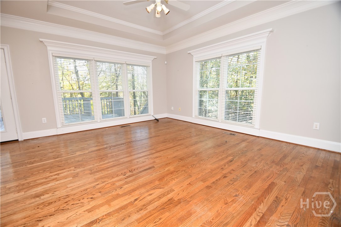 218 Thornhill Drive