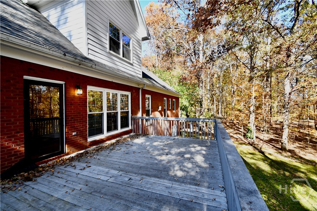 218 Thornhill Drive