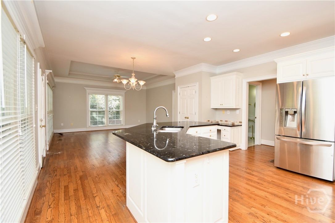 218 Thornhill Drive