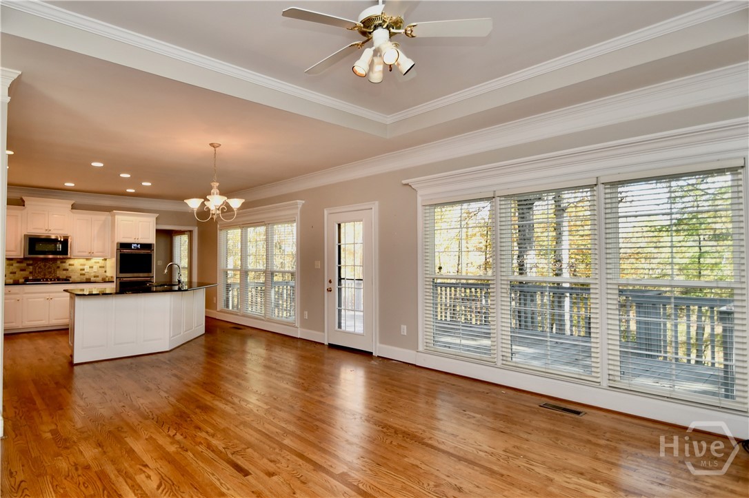 218 Thornhill Drive