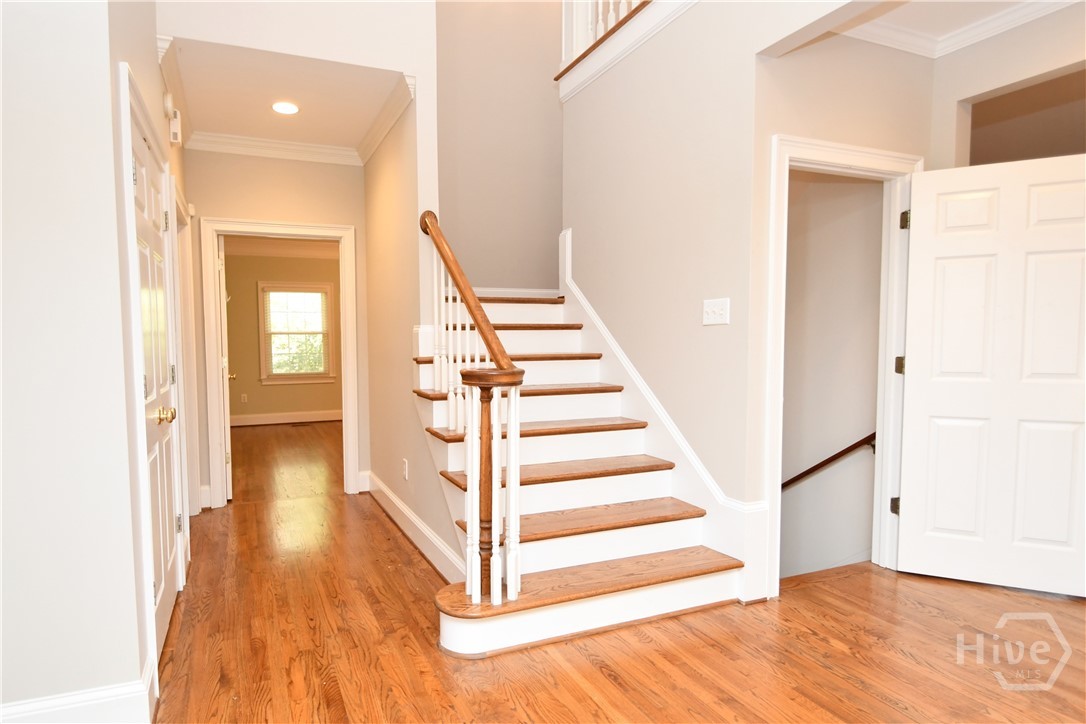 218 Thornhill Drive