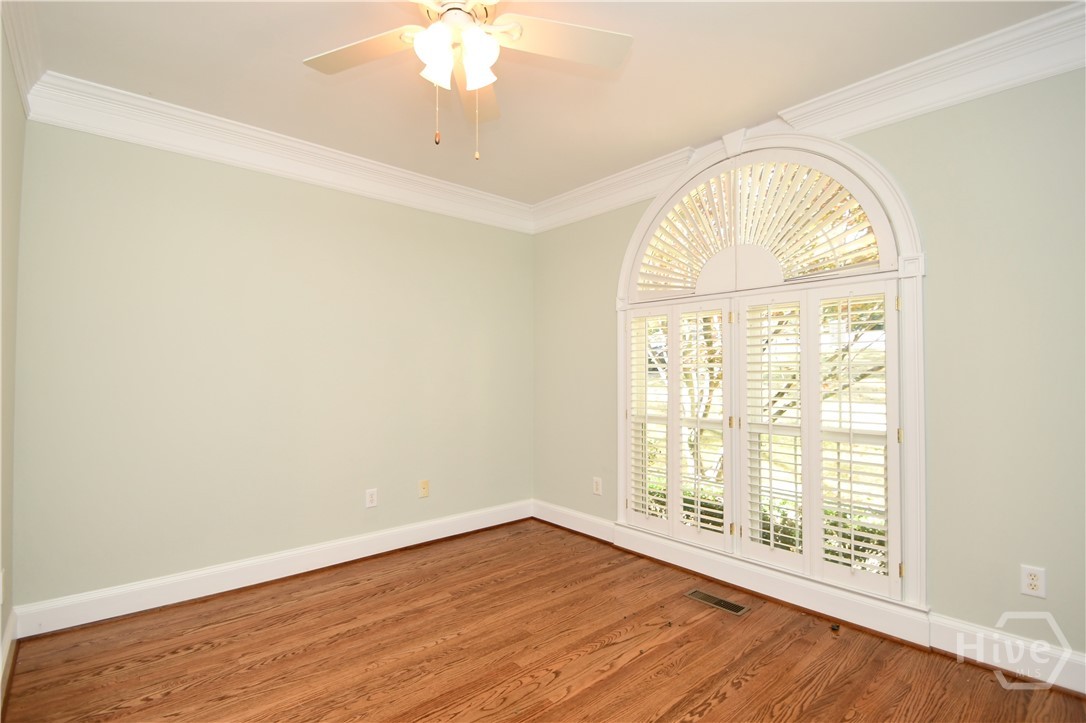 218 Thornhill Drive
