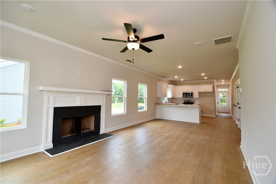 215 Timsbury