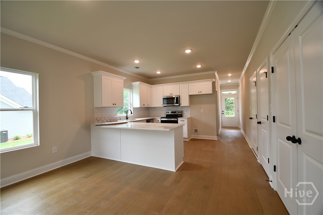 215 Timsbury