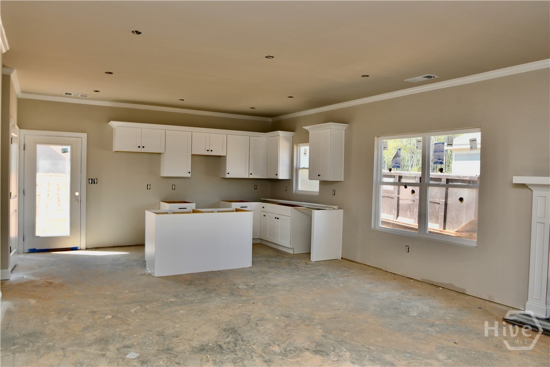 215 Timsbury
