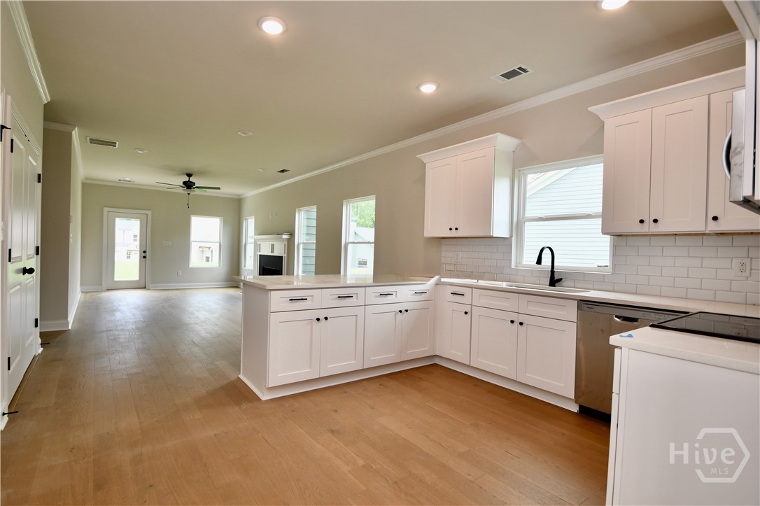 215 Timsbury