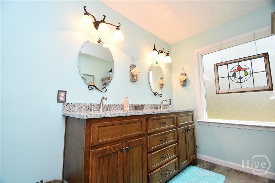 531 Scarlet Oak Drive