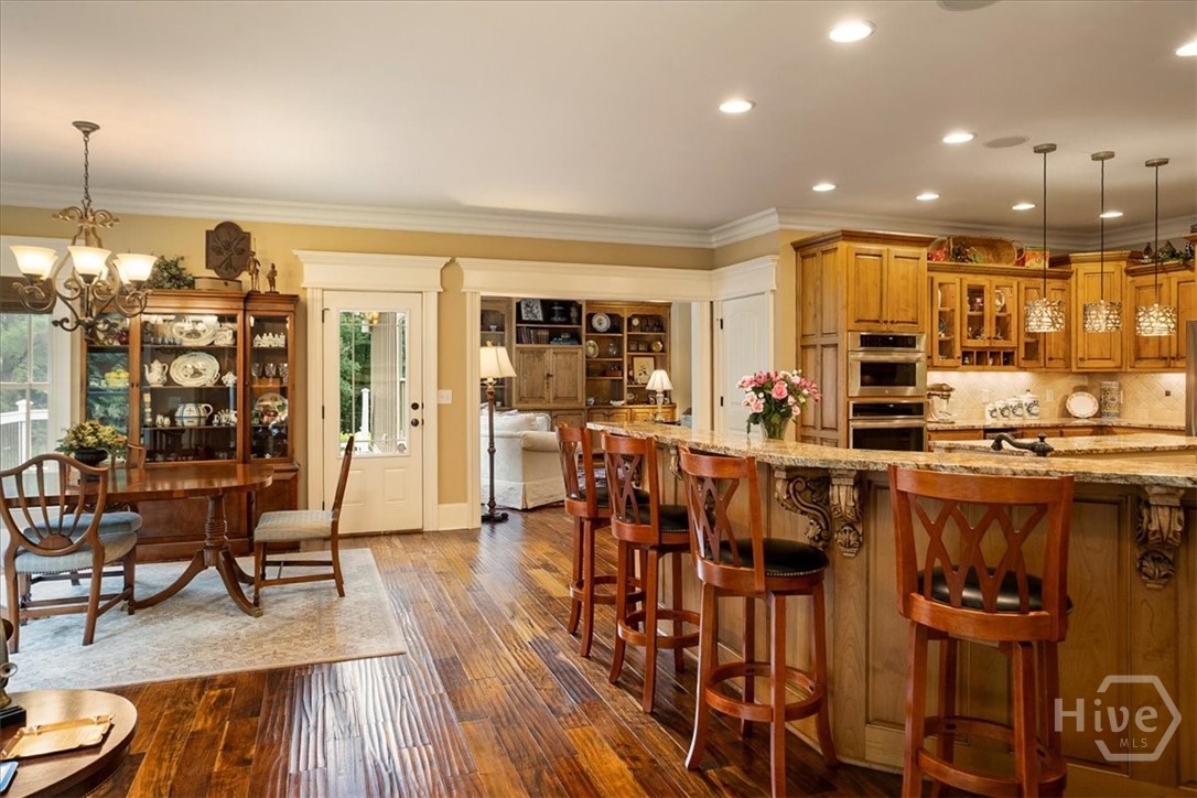 2481 Lakewood Manor Drive