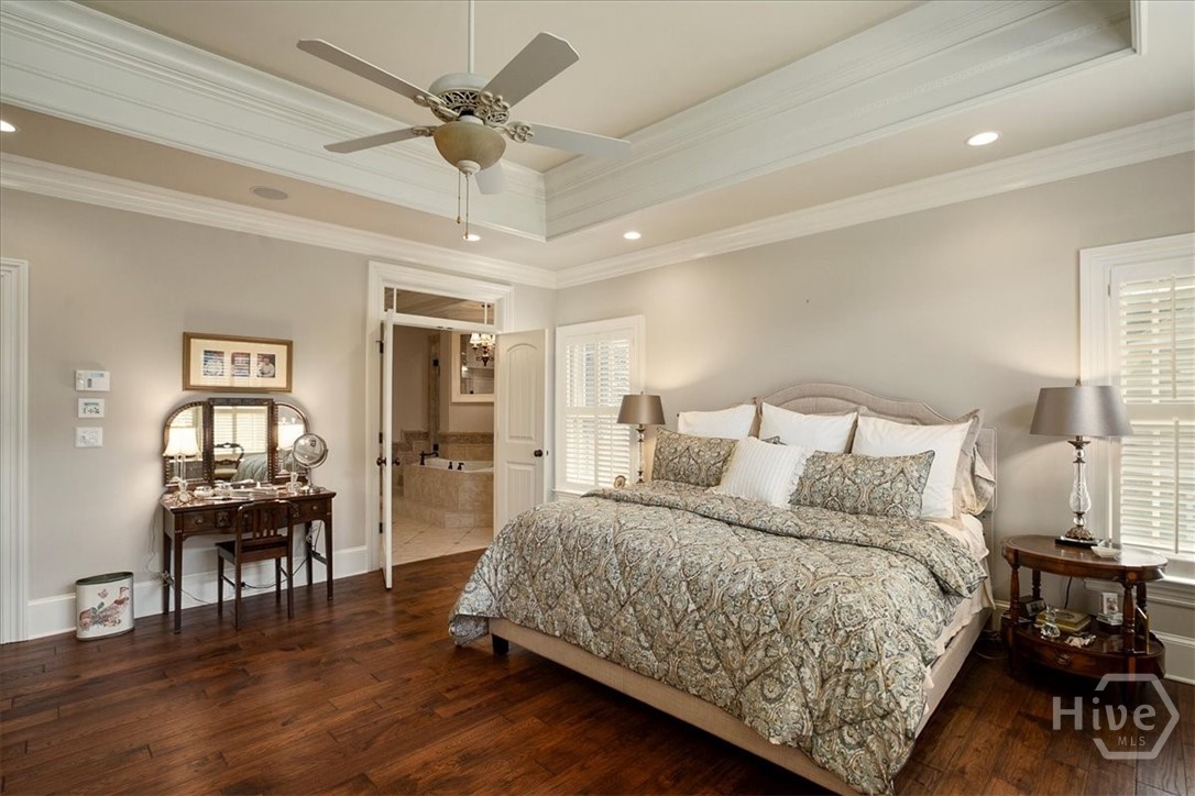 2481 Lakewood Manor Drive