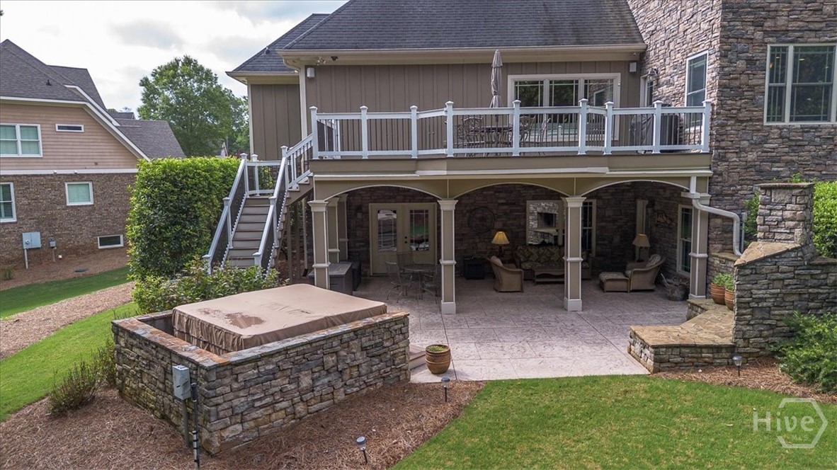 2481 Lakewood Manor Drive