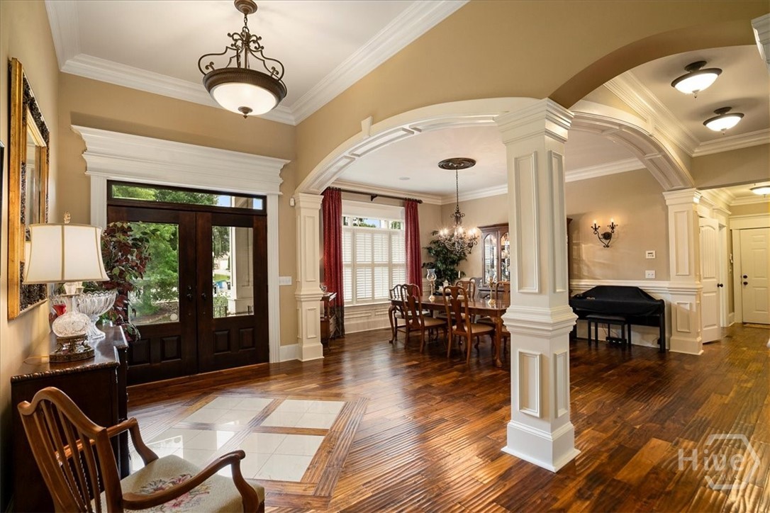 2481 Lakewood Manor Drive