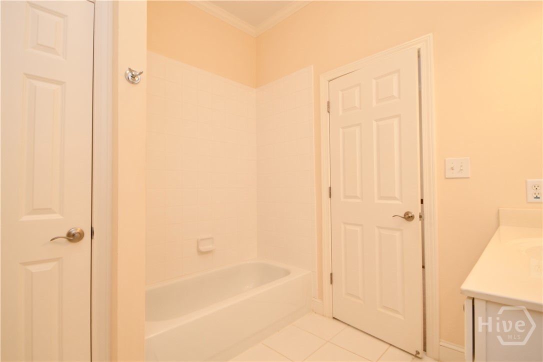 100 Ansonborough Lane 403