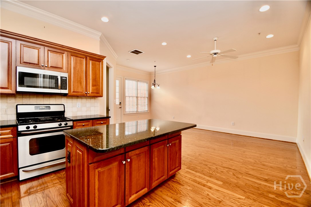 100 Ansonborough Lane 403